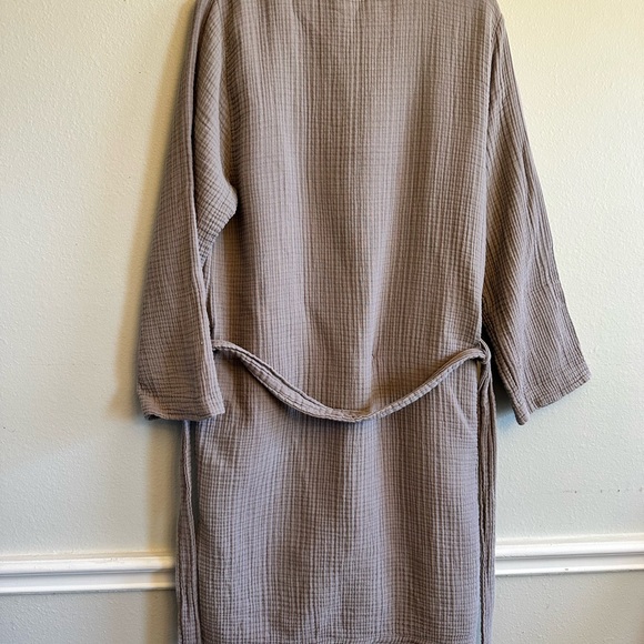 Parachute Taupe Textured Robe - Picture 2 of 10